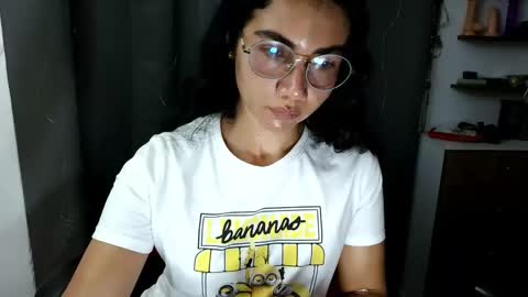 Martina online show from November 20, 2025, 4:18 pm