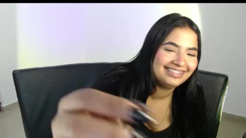 abbie777 online show from December 18, 2024, 4:20 am