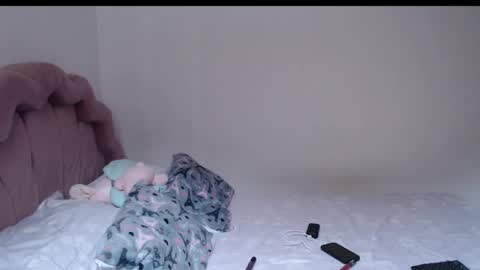 abbie777 online show from December 29, 2024, 9:09 pm