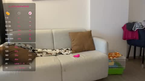 Abbie xo online show from November 30, 2025, 12:25 am