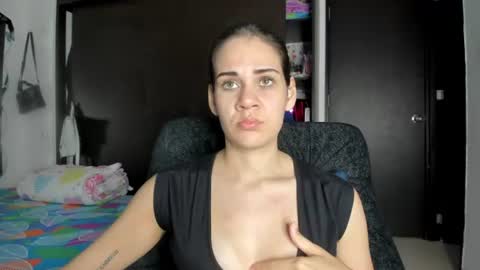 Snapshot of abby_connie chatting on June 26, 2026, 1:21 am Abby Connie online show from June 26, 2026, 1:21 am