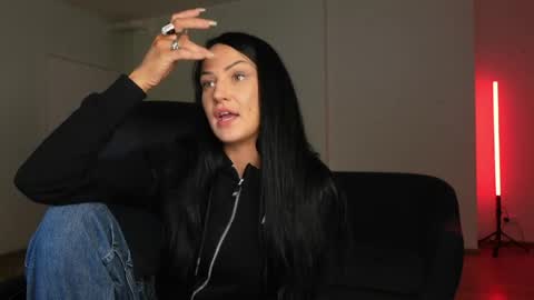 ABBY LAKER online show from April 18, 2026, 5:39 pm