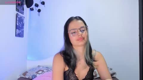 Abby Saenz online show from October 6, 2025, 6:49 pm
