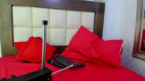 abbyadams23 online show from October 9, 2025, 3:26 am