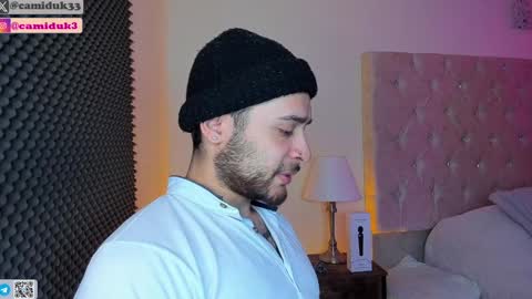 Snapshot of abbyandchris1 chatting on January 30, 2025, 3:29 pm START TRANSMISSION ---- AM COLOMBIA TIME online show from January 30, 2025, 3:29 pm