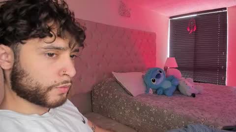 Snapshot of abbyandchris1 chatting on October 21, 2025, 1:23 pm START TRANSMISSION ---- AM COLOMBIA TIME online show from October 21, 2025, 1:23 pm