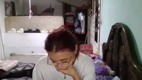 Snapshot of abbyasher chatting on January 14, 2025, 1:36 am Abby online show from January 14, 2025, 1:36 am