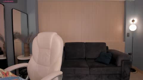 Abby Dalton  online show from February 17, 2025, 11:23 am