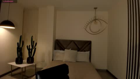 Abby Dalton  online show from September 28, 2025, 5:07 pm