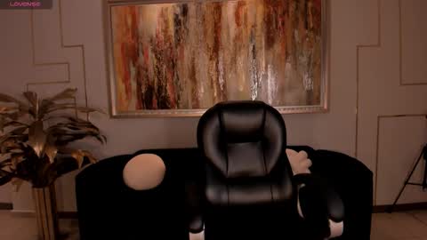 Abby Dalton  online show from November 27, 2025, 7:05 pm