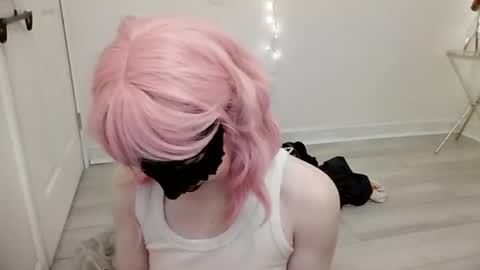 Snapshot of abbyrod chatting on October 7, 2025, 6:43 am Abby 333 online show from October 7, 2025, 6:43 am