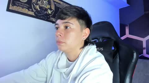 Abby Smith online show from September 16, 2025, 7:04 pm