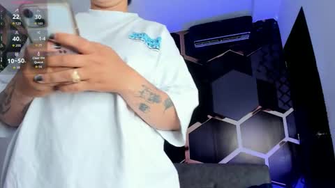 Abby Smith online show from November 28, 2025, 1:47 pm