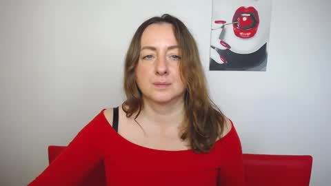 abbytaylorr online show from October 5, 2025, 6:45 am