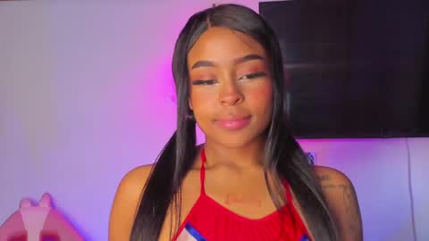 Simone    may online show from February 26, 2025, 1:41 pm