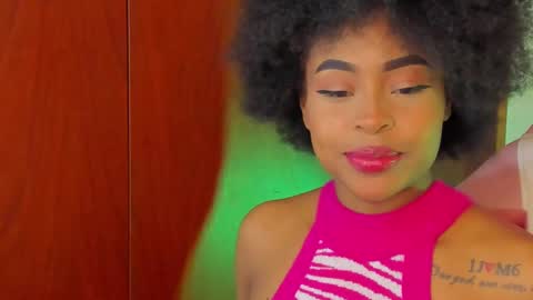 Simone    may online show from March 3, 2025, 5:50 pm