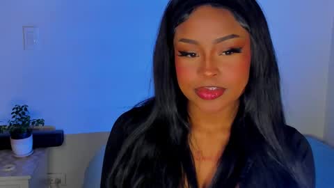 Simone    may online show from September 10, 2025, 9:20 am