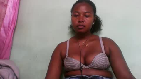 Snapshot of abella677022 chatting on March 16, 2026, 6:01 pm abella677022 online show from March 16, 2026, 6:01 pm