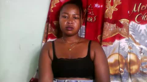 Snapshot of abella677022 chatting on March 21, 2026, 8:19 am abella677022 online show from March 21, 2026, 8:19 am