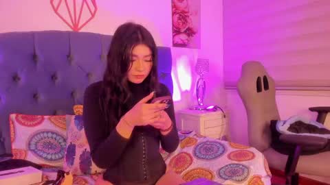 Abella online show from October 18, 2025, 6:16 am