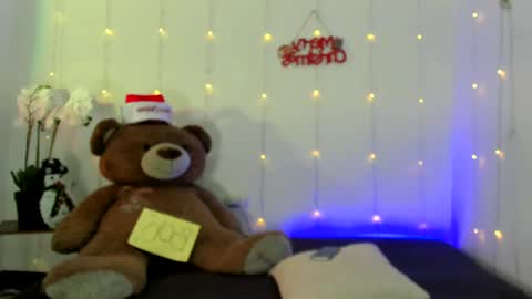  Abella and Kendra  online show from December 11, 2024, 9:45 pm