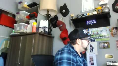 Snapshot of abennett76 chatting on May 27, 2026, 4:04 pm AJ online show from May 27, 2026, 4:04 pm