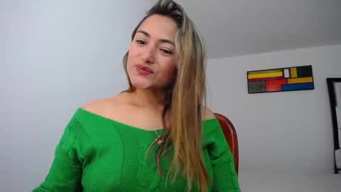 Snapshot of abie_spicy_ chatting on January 31, 2025, 1:56 pm ximena online show from January 31, 2025, 1:56 pm