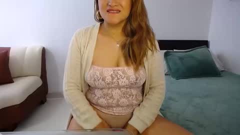 Snapshot of abie_spicy_ chatting on March 24, 2026, 1:05 pm ximena online show from March 24, 2026, 1:05 pm