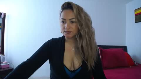 Snapshot of abie_spicy_ chatting on April 6, 2026, 1:45 pm ximena online show from April 6, 2026, 1:45 pm