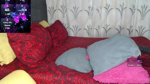 Snapshot of abigail_luv chatting on December 19, 2024, 4:56 am Abigail online show from December 19, 2024, 4:56 am