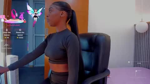 Abigail online show from September 29, 2025, 11:15 am