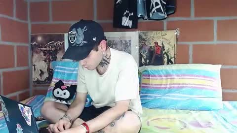 Abigail and Noah online show from December 11, 2024, 6:14 am