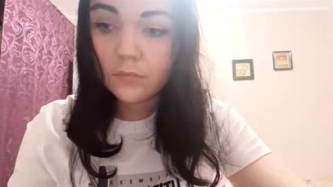 Abi online show from October 14, 2025, 4:41 pm