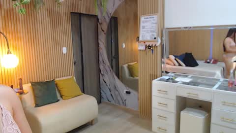 Snapshot of abigailowensss chatting on October 18, 2025, 10:16 am abigailowensss online show from October 18, 2025, 10:16 am