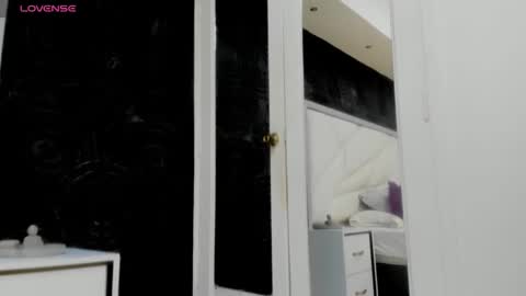 Abigail online show from January 9, 2026, 11:13 am