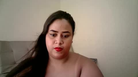 Snapshot of abril__ass chatting on June 2, 2026, 2:08 pm abril__ass online show from June 2, 2026, 2:08 pm