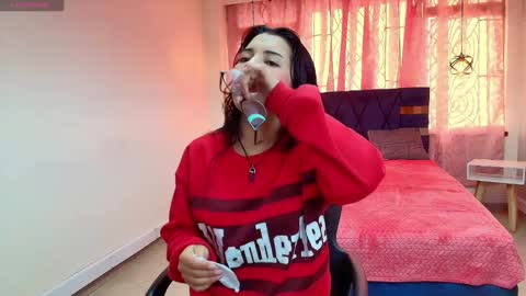 Snapshot of abril_matthews chatting on March 2, 2025, 12:01 pm ABRIL MATTHEWS online show from March 2, 2025, 12:01 pm
