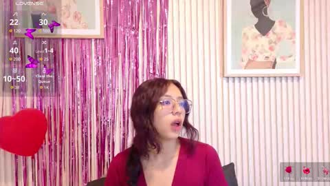 abrilmirren online show from February 17, 2026, 11:07 am