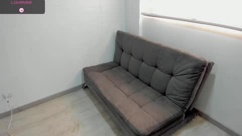 Snapshot of abrilsonne chatting on February 23, 2025, 7:17 pm AbrilSonne online show from February 23, 2025, 7:17 pm