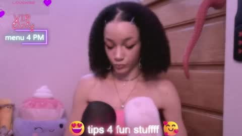 Snapshot of abruisedpeach chatting on July 11, 2026, 2:47 am Peach online show from July 11, 2026, 2:47 am