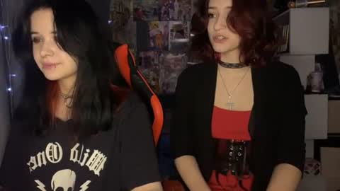 Snapshot of absent_fairy chatting on June 20, 2026, 5:49 pm absent_fairy online show from June 20, 2026, 5:49 pm