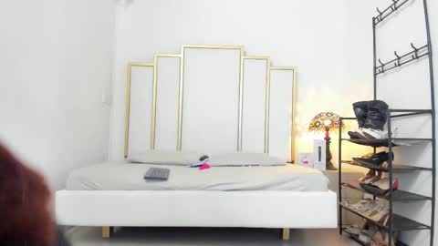 LittleSunny  My schedule 1400 - 2200 GMT -5 online show from November 3, 2025, 7:48 pm