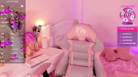 Snapshot of abynanami chatting on January 7, 2025, 10:30 pm Abynanami online show from January 7, 2025, 10:30 pm