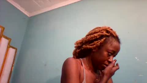 Snapshot of acadiah chatting on October 30, 2025, 8:05 am Cadih online show from October 30, 2025, 8:05 am