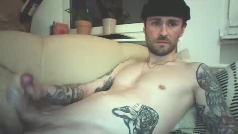 achix2704 online show from March 31, 2026, 8:31 pm