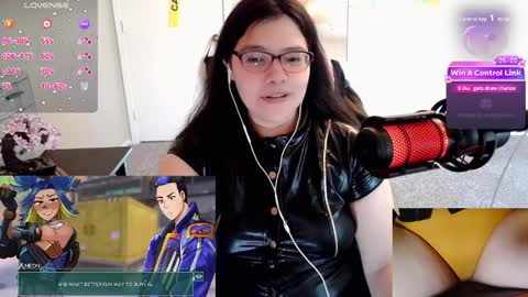 AChubbyGummy online show from April 10, 2026, 10:14 pm