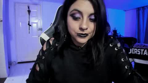 Alice online show from September 24, 2025, 3:43 am