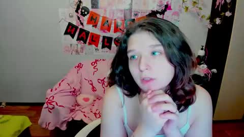 Snapshot of acid_kate chatting on October 25, 2025, 1:46 am Kate online show from October 25, 2025, 1:46 am