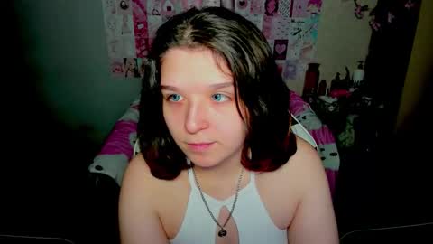 Snapshot of acid_kate chatting on November 18, 2025, 12:49 am Kate online show from November 18, 2025, 12:49 am