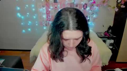 Kate online show from April 8, 2026, 1:38 am